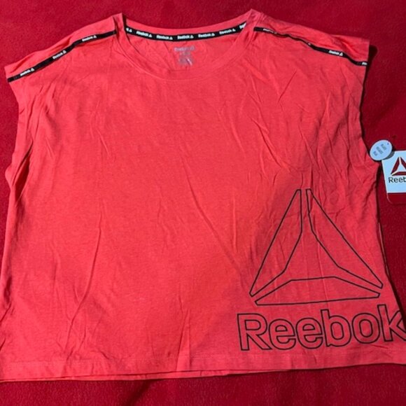 Reebok Womens Relaxed Fit Branded Tank Top Bittersweet Red Size L NWT - Picture 3 of 6
